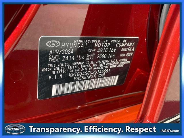 used 2025 Genesis G70 car, priced at $33,995