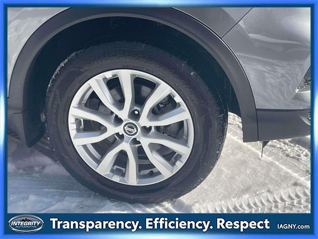 used 2022 Nissan Rogue Sport car, priced at $18,595