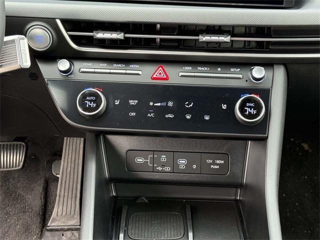 new 2025 Hyundai Sonata Hybrid car, priced at $30,735