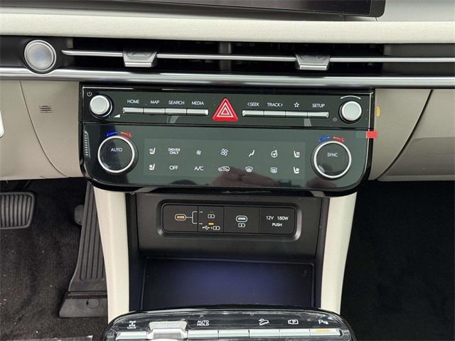 new 2026 Hyundai TUCSON Hybrid car, priced at $43,120