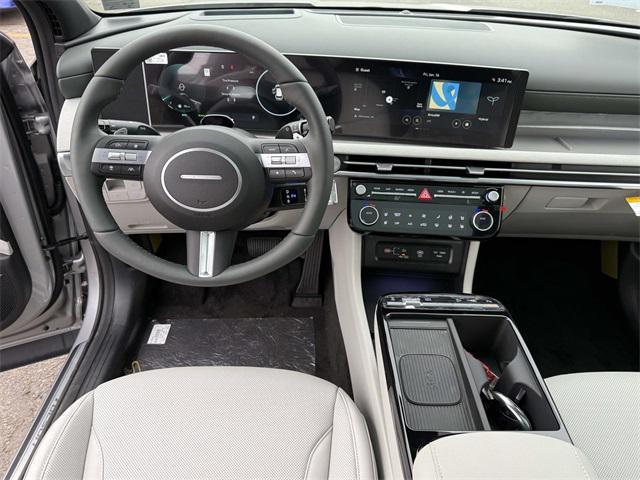 new 2026 Hyundai TUCSON Hybrid car, priced at $43,120