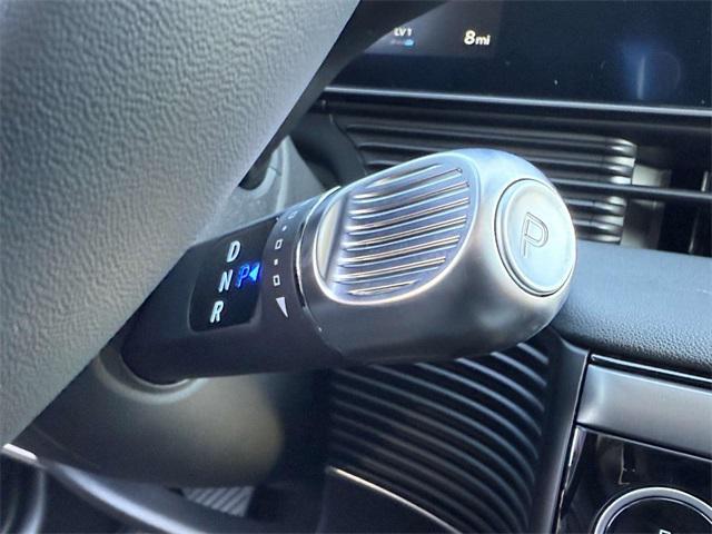 2025 Atlas White Hyundai IONIQ 5