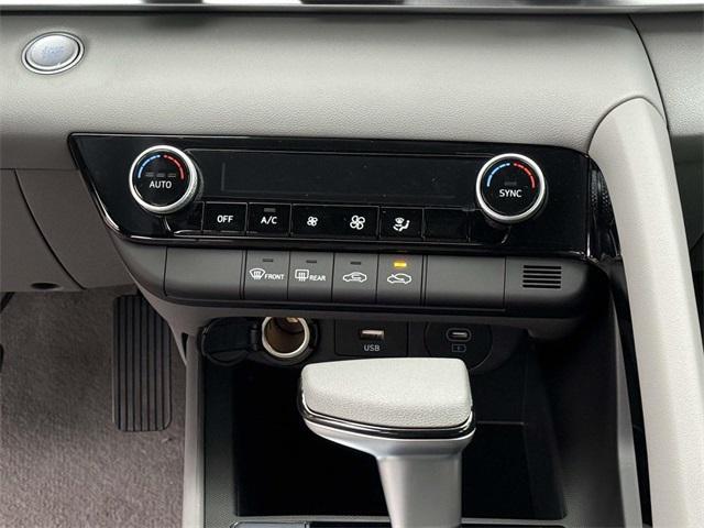 new 2026 Hyundai ELANTRA HEV car, priced at $26,630