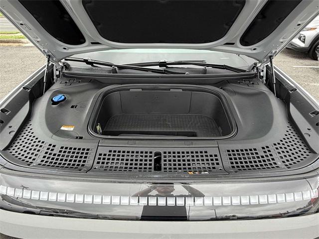 new 2026 Hyundai IONIQ 9 car, priced at $55,341