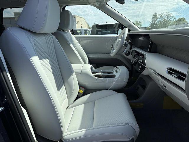 new 2026 Hyundai Palisade Hybrid car, priced at $53,013