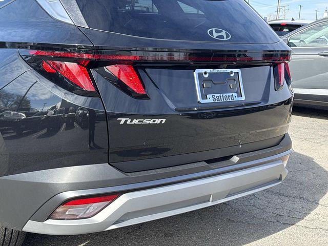 new 2026 Hyundai Tucson car, priced at $33,250