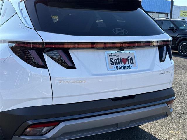 new 2026 Hyundai TUCSON Hybrid car, priced at $36,600
