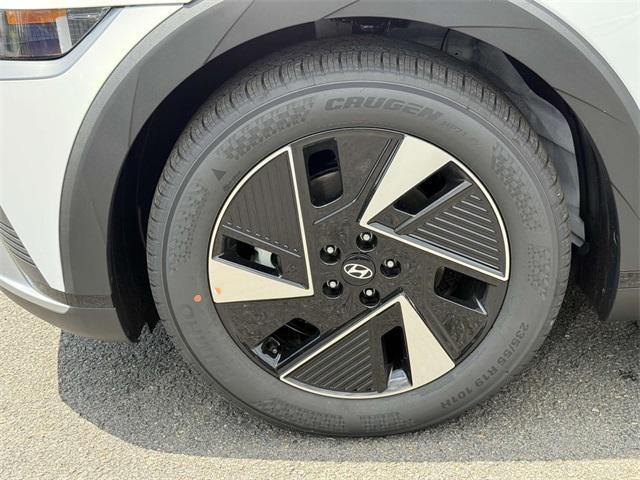 new 2025 Hyundai IONIQ 5 car, priced at $44,250