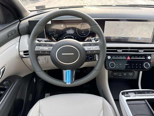 new 2026 Hyundai TUCSON Hybrid car, priced at $44,505