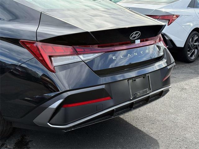 new 2025 Hyundai ELANTRA HEV car, priced at $29,155