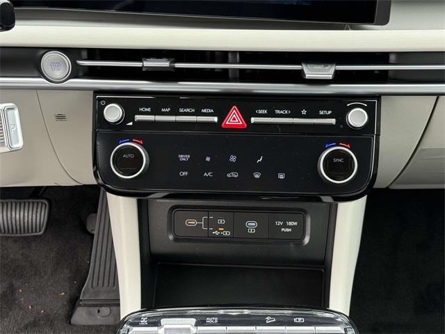 new 2026 Hyundai TUCSON Hybrid car, priced at $33,610