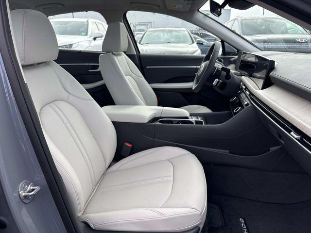 new 2026 Hyundai Sonata Hybrid car, priced at $37,325