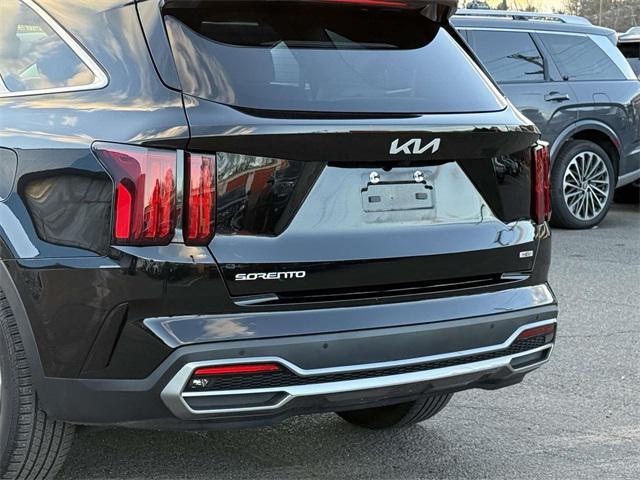 used 2023 Kia Sorento Hybrid car, priced at $32,444