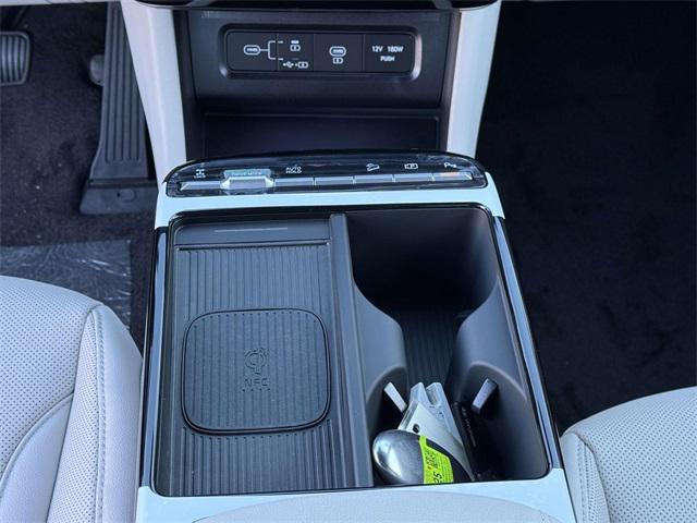 new 2026 Hyundai TUCSON Hybrid car, priced at $43,380