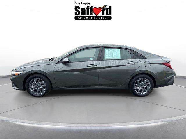 used 2025 Hyundai ELANTRA HEV car, priced at $22,300