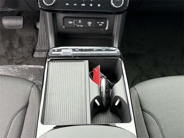 new 2026 Hyundai TUCSON Hybrid car, priced at $34,110