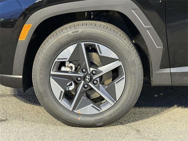 new 2026 Hyundai TUCSON Hybrid car, priced at $34,555