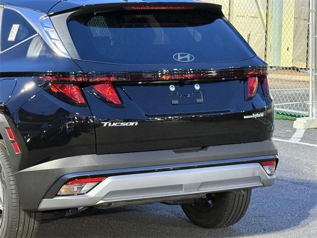 new 2026 Hyundai TUCSON Hybrid car, priced at $34,555