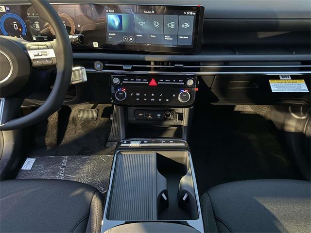 new 2026 Hyundai TUCSON Hybrid car, priced at $34,555