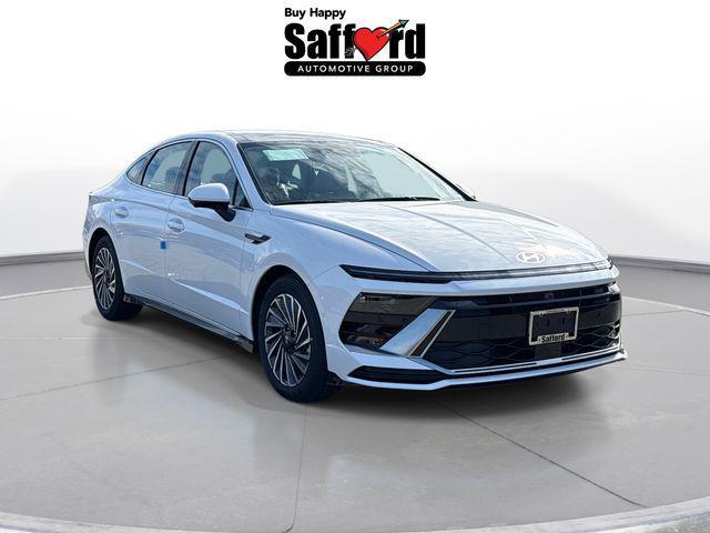 new 2026 Hyundai Sonata Hybrid car, priced at $40,600