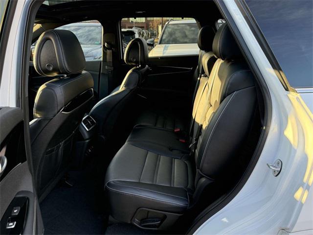 used 2016 Kia Sorento car, priced at $7,999