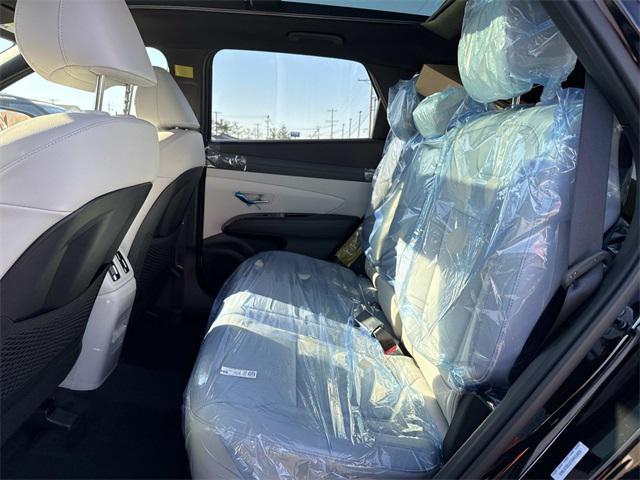 new 2026 Hyundai TUCSON Hybrid car, priced at $43,250