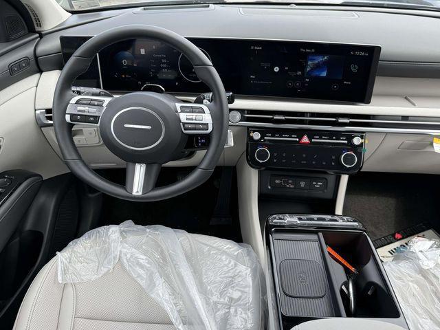 new 2025 Hyundai Tucson car, priced at $44,258