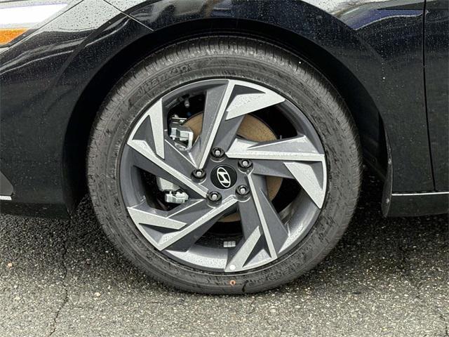 new 2025 Hyundai ELANTRA HEV car, priced at $26,840