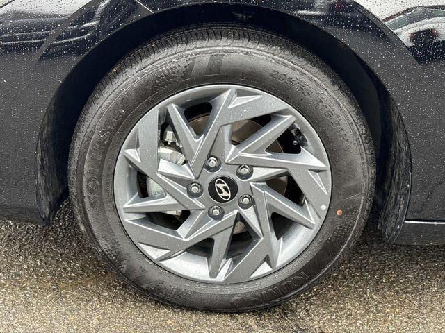 used 2025 Hyundai ELANTRA HEV car, priced at $22,300