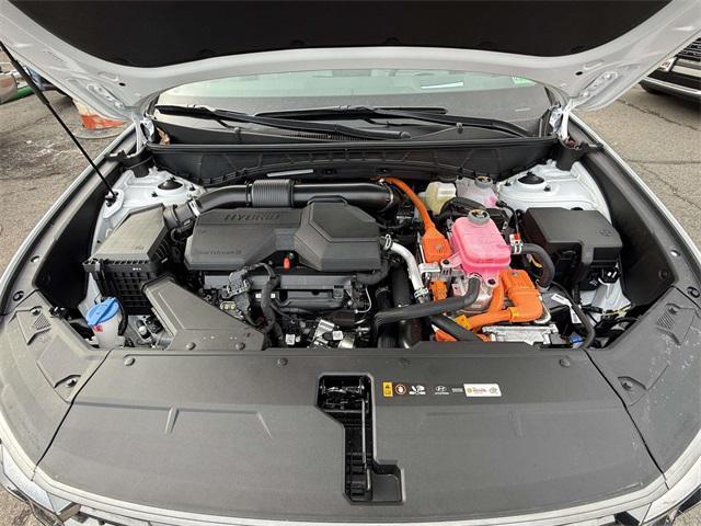new 2026 Hyundai TUCSON Hybrid car, priced at $43,805