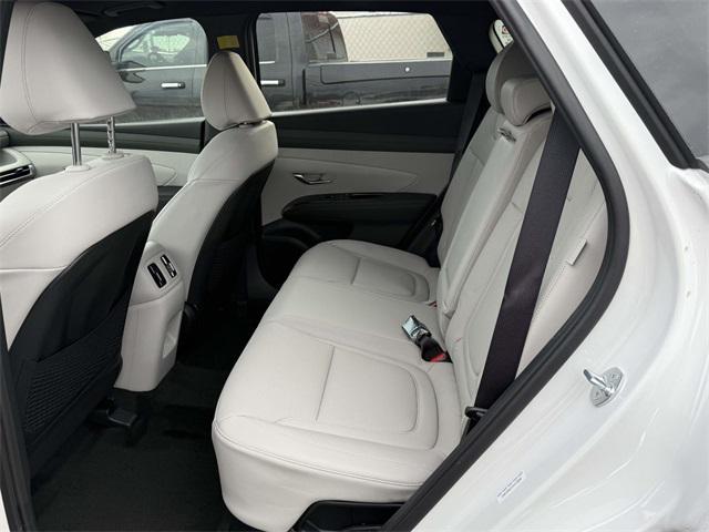 new 2026 Hyundai TUCSON Hybrid car, priced at $43,805