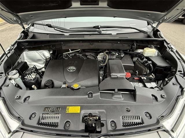 used 2017 Toyota Highlander car, priced at $24,999