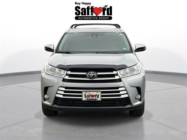 used 2017 Toyota Highlander car, priced at $24,999