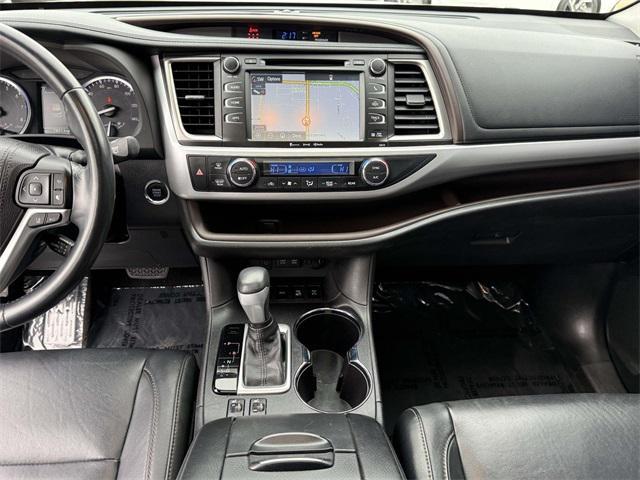 used 2017 Toyota Highlander car, priced at $24,999