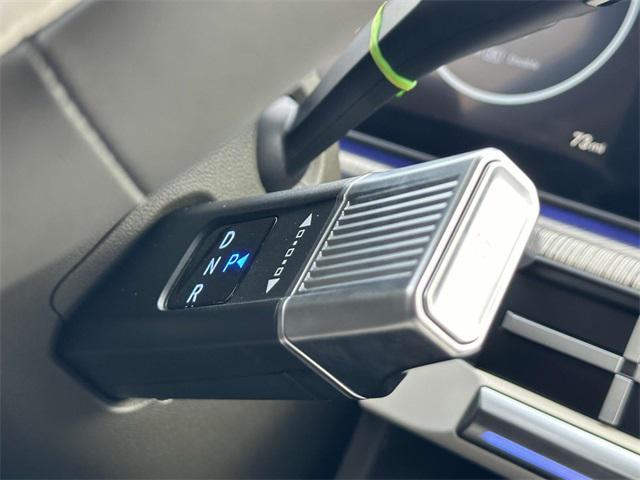 new 2025 Hyundai SANTA FE HEV car, priced at $47,055