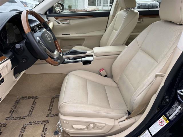 used 2013 Lexus ES 300h car, priced at $14,999