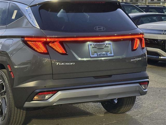 new 2026 Hyundai TUCSON Hybrid car, priced at $43,255
