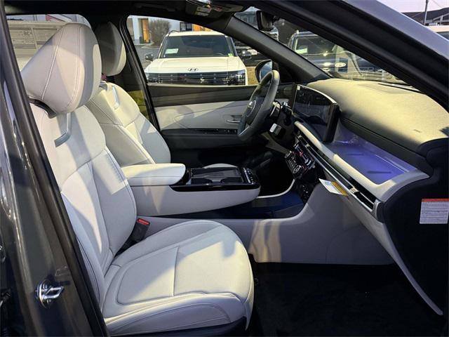 new 2026 Hyundai TUCSON Hybrid car, priced at $43,255