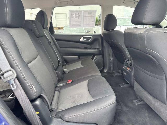 used 2020 Nissan Pathfinder car, priced at $16,000