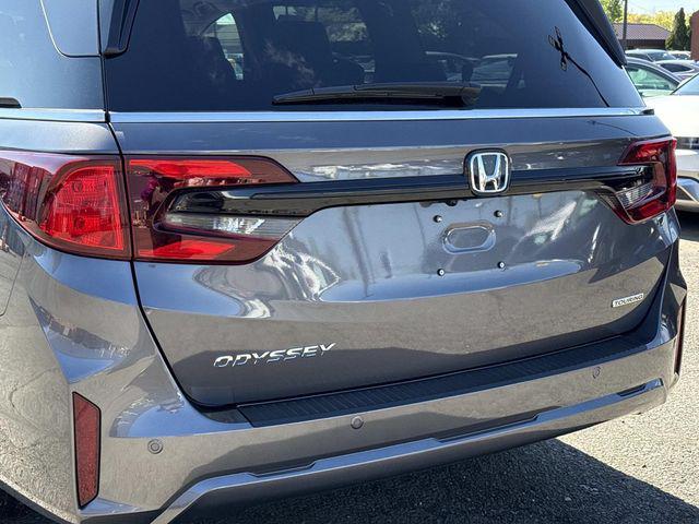 used 2025 Honda Odyssey car, priced at $43,700