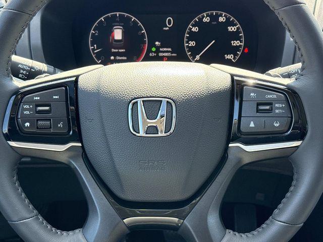 used 2025 Honda Odyssey car, priced at $43,700