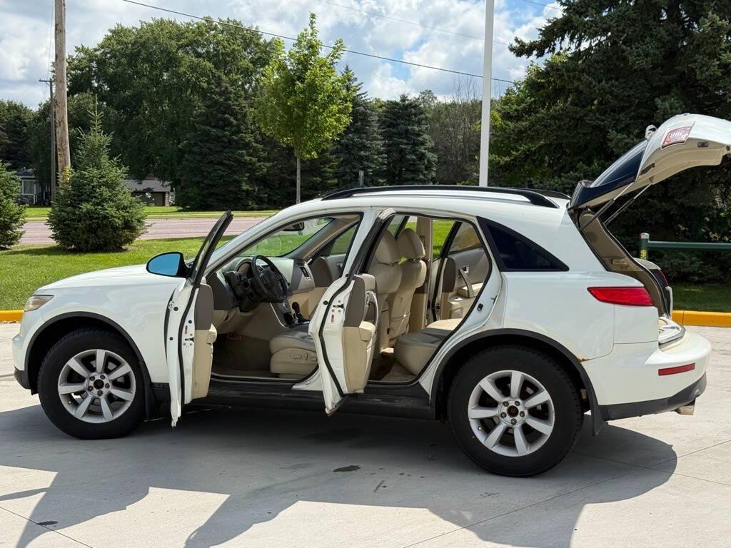 used 2006 INFINITI FX35 car, priced at $3,650