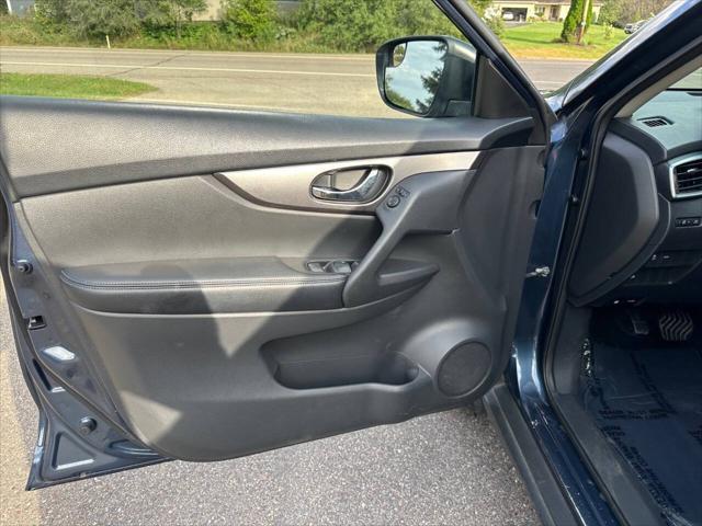 used 2015 Nissan Rogue car, priced at $7,500