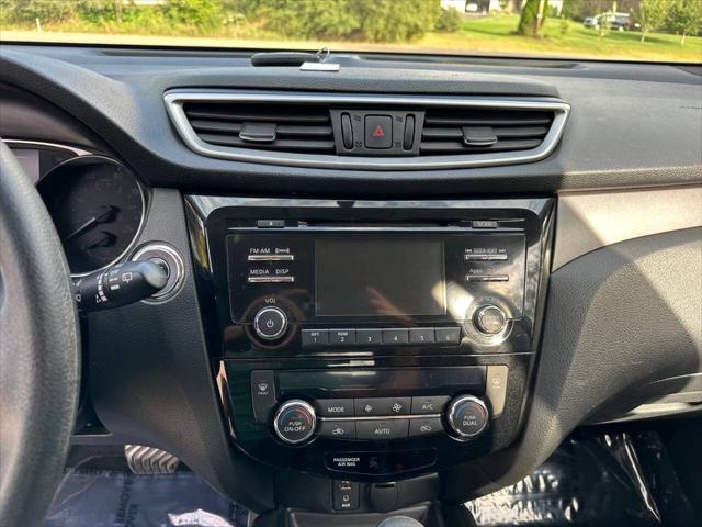 used 2015 Nissan Rogue car, priced at $7,500