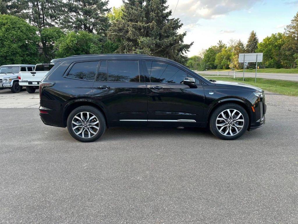used 2021 Cadillac XT6 car, priced at $29,999