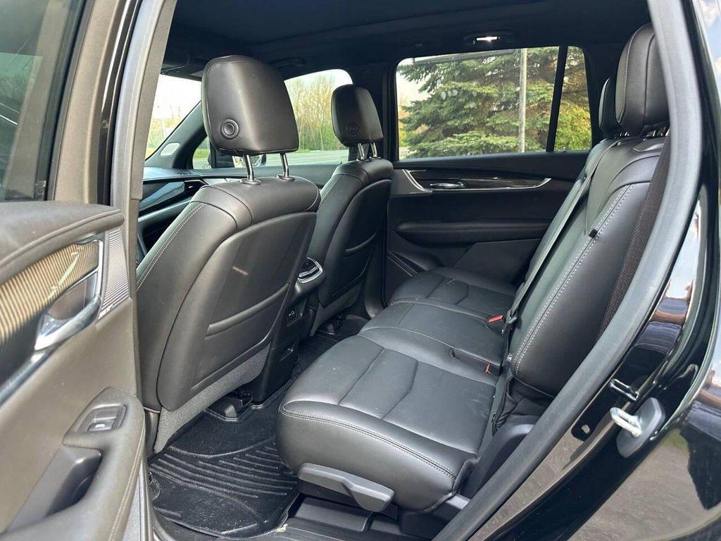 used 2021 Cadillac XT6 car, priced at $29,999