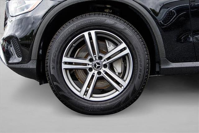 used 2020 Mercedes-Benz GLC 300 car, priced at $20,369