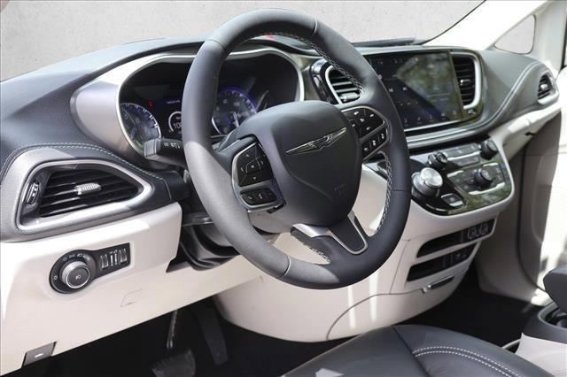 used 2022 Chrysler Pacifica car, priced at $28,369