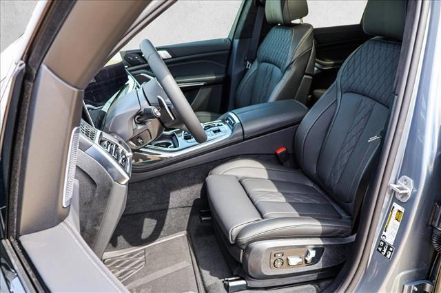 new 2027 BMW X7 car, priced at $128,738