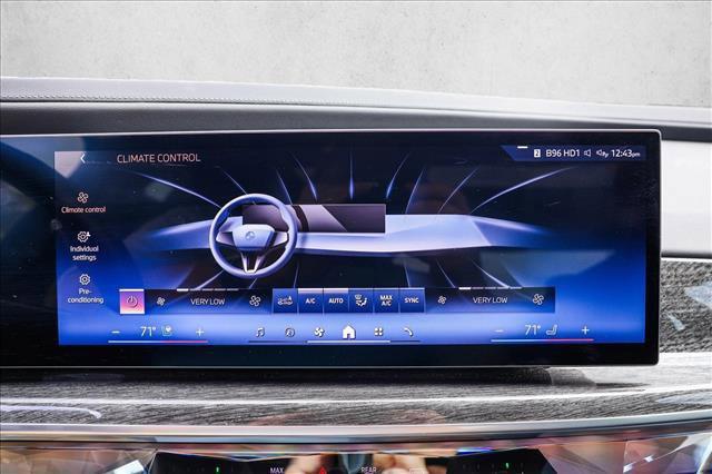 used 2024 BMW i7 car, priced at $111,098